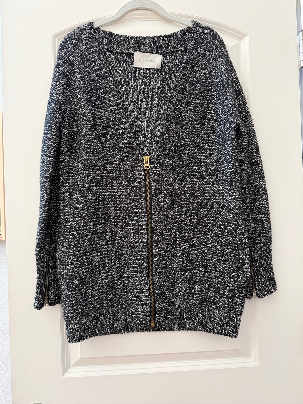 Brochu Walker Long Cardigan w Gold Zipper Details. Deep V Neck. Heather. Pockets